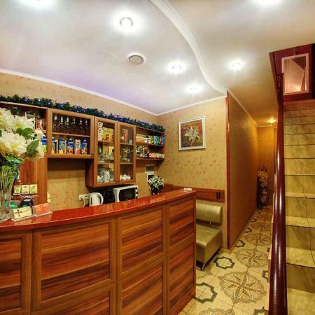 Лика Отель Kiev Ngoại thất bức ảnh