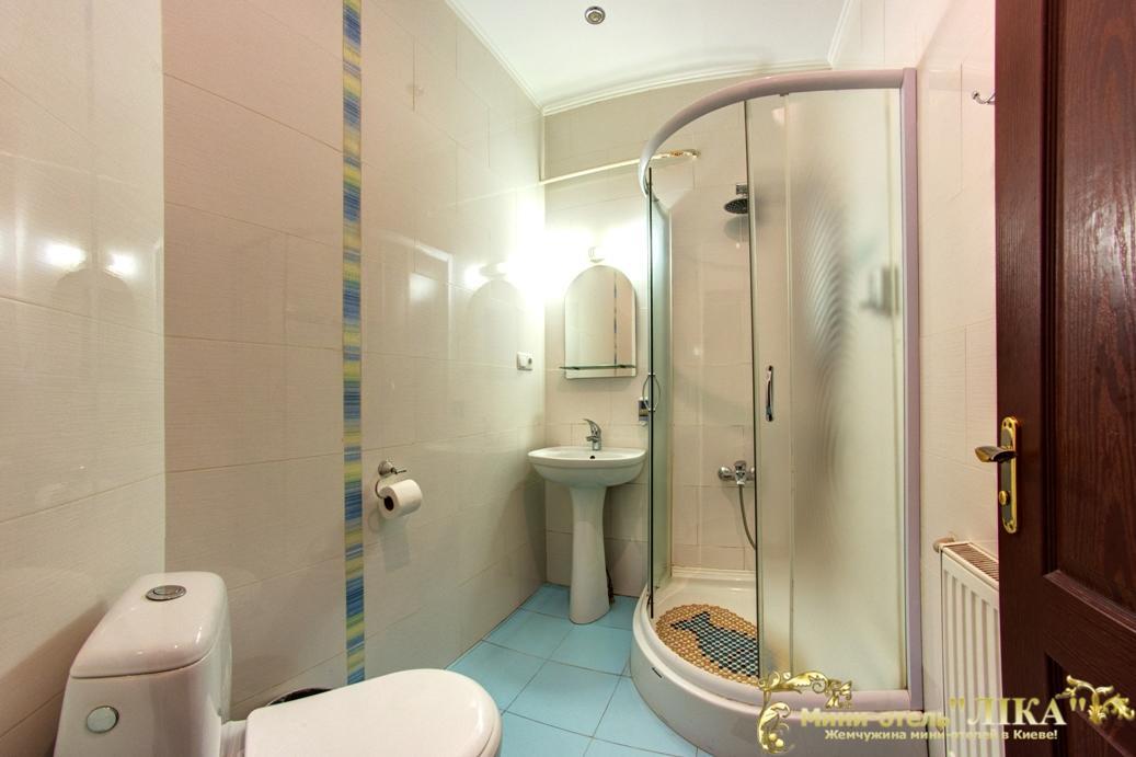 Лика Отель Kiev Ngoại thất bức ảnh